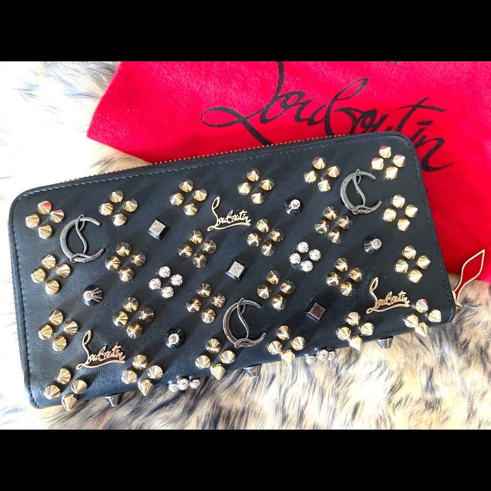 Authentic Christian Louboutin Pannetone Black Leather Multi-metal Spiked Wallet